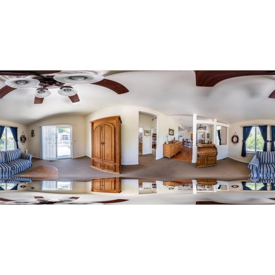 Отель Snug Harbor Rv Park & Marina Walnut Grove Экстерьер фото