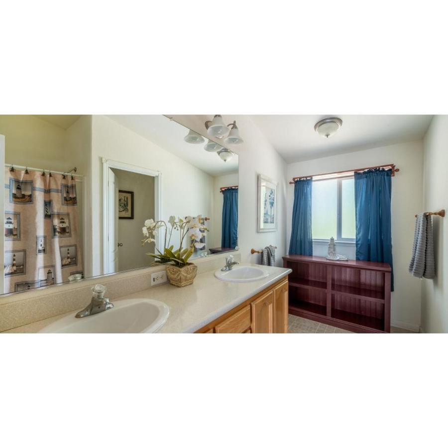 Отель Snug Harbor Rv Park & Marina Walnut Grove Экстерьер фото
